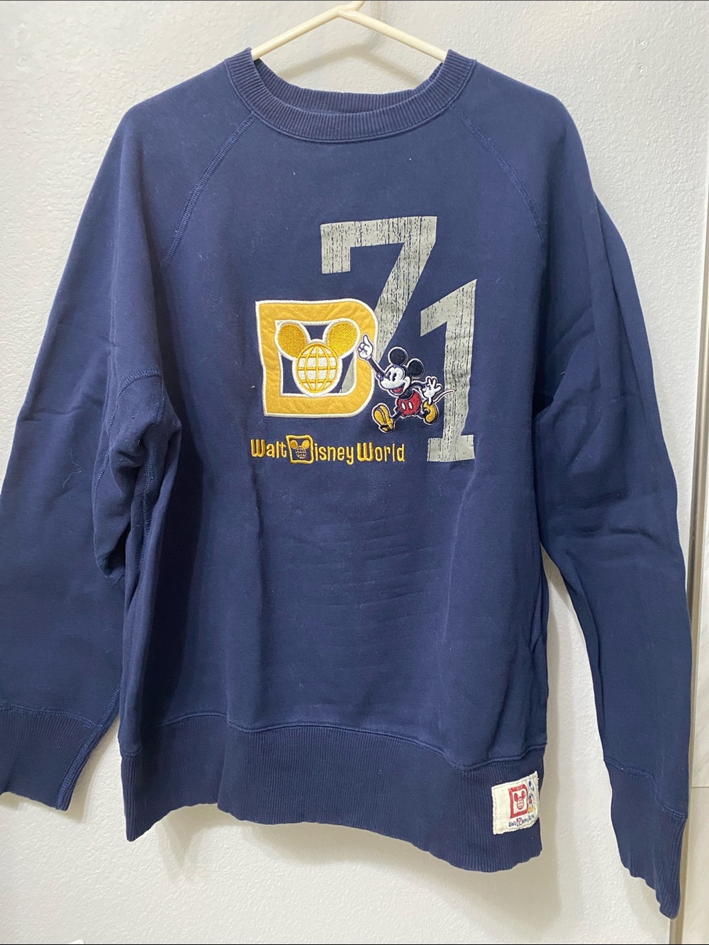 Walt Disney World Sweatshirt